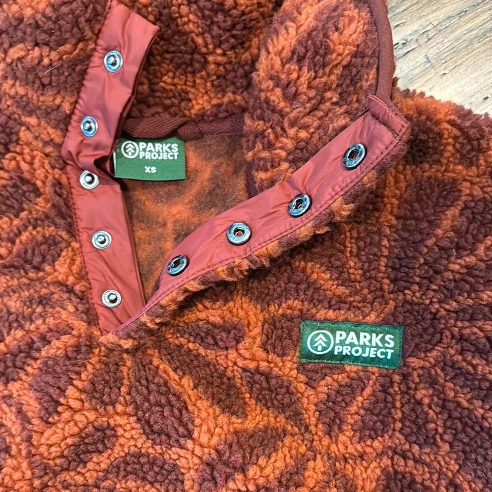Parks Project Fleece- NWOT! - Picture 2 of 4